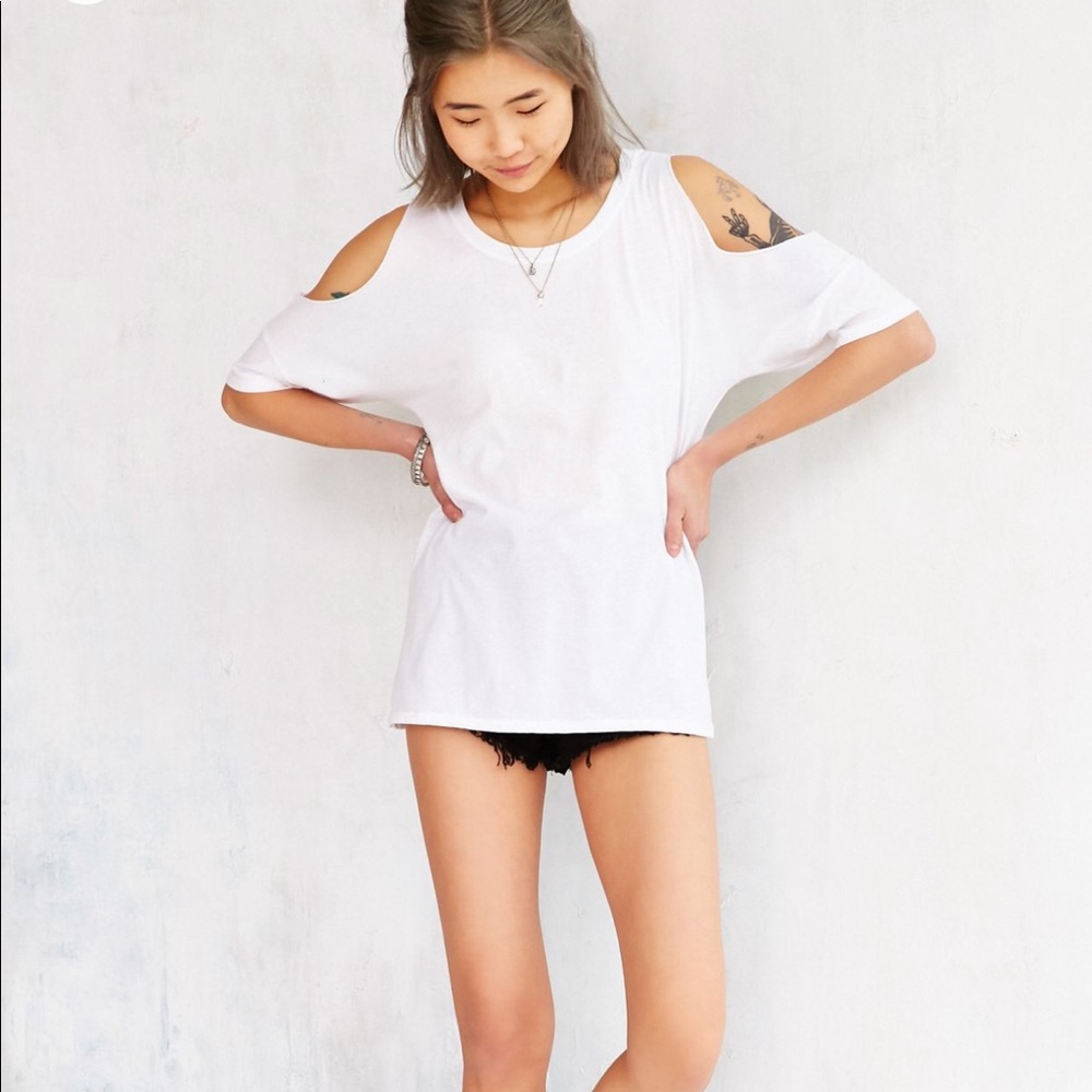 NWOT Urban Outfitters White Cold Shoulder Top S